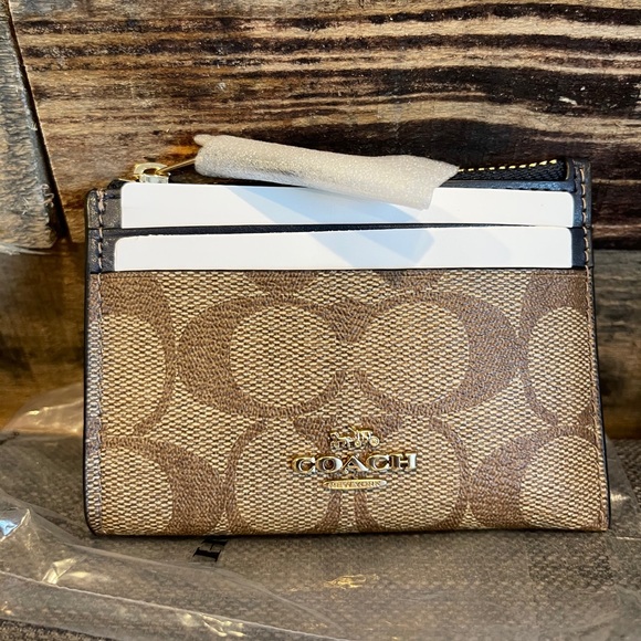 NWT COACH Signature Mini Skinny Canvas Wallet - Picture 1 of 4